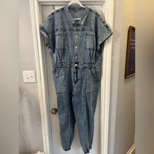 Fashion Nova Blue Denim Collar